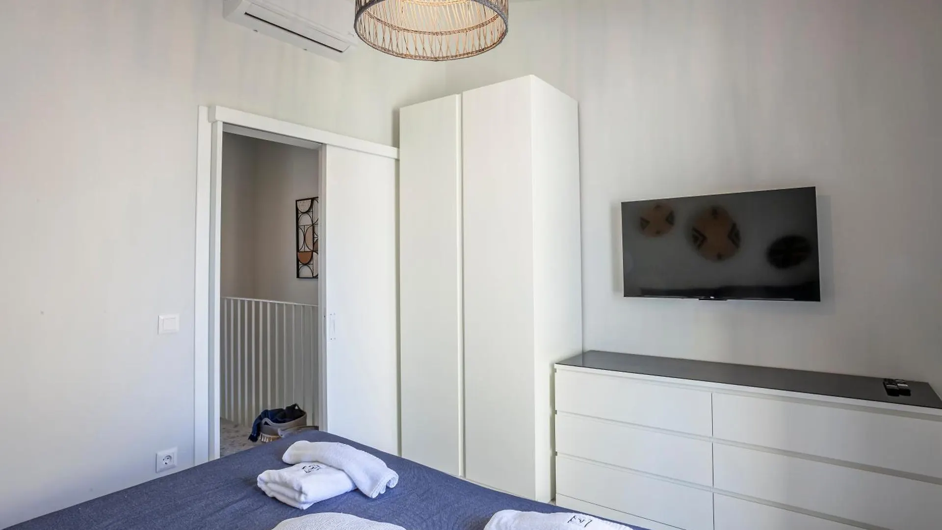 Serenity Seafront Garden Villa Pefkochori 0*,