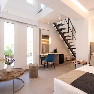  דירה Mirablue Luxury Residences (adults Only)