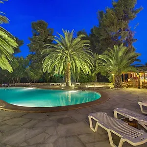 Pilalidis Otel